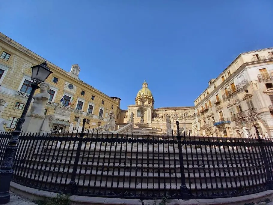 Home Cosma&Damiano Palermo Apartment